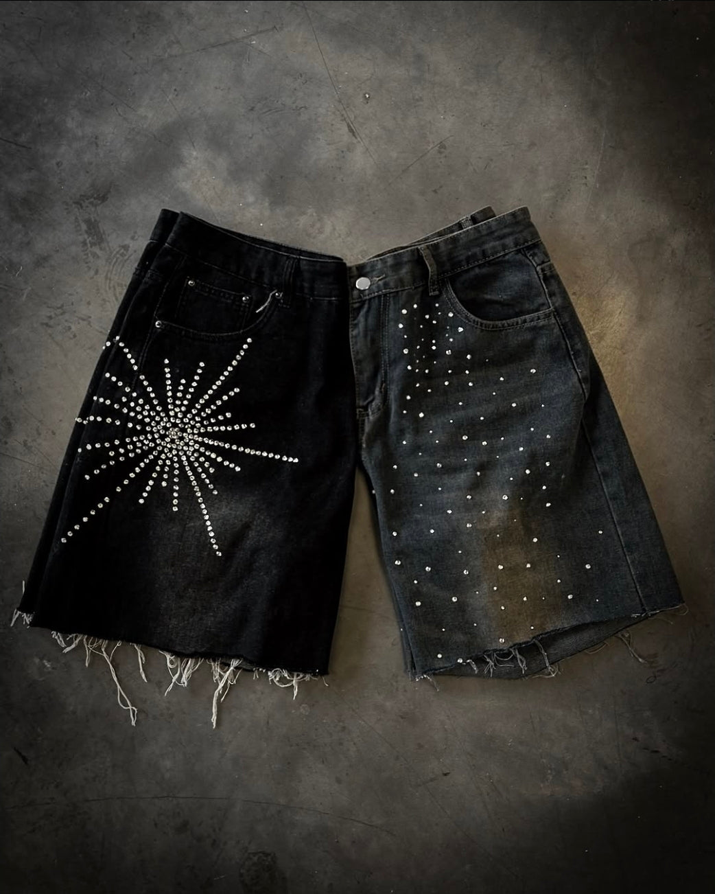 2 WAY THEMED JORTS