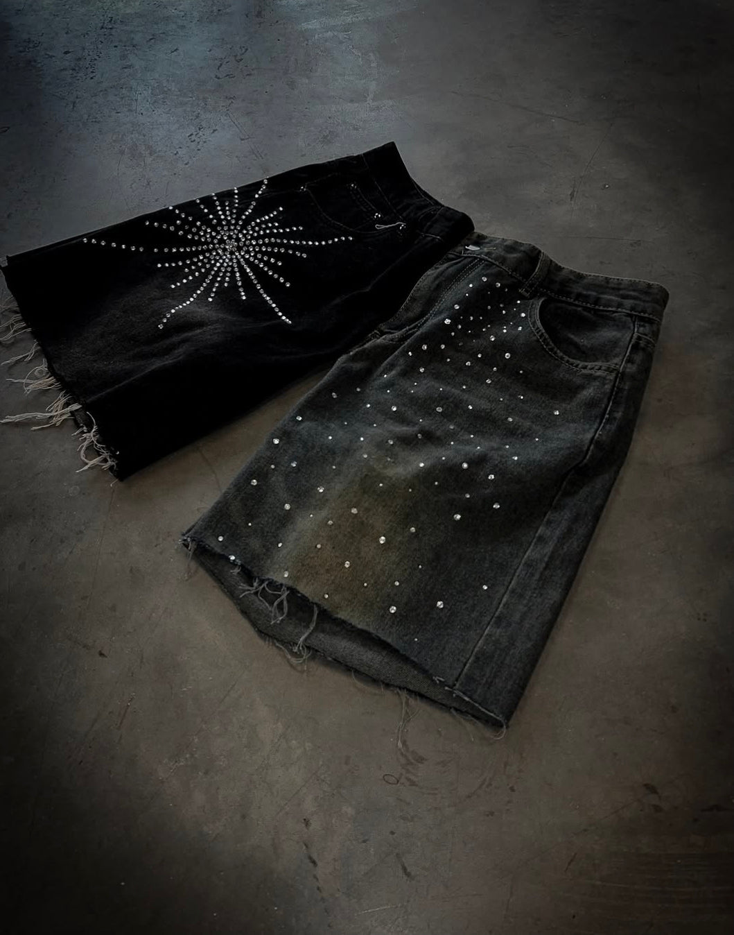 2 WAY THEMED JORTS