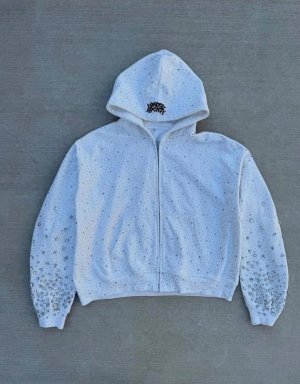 WHITE ZIP UP