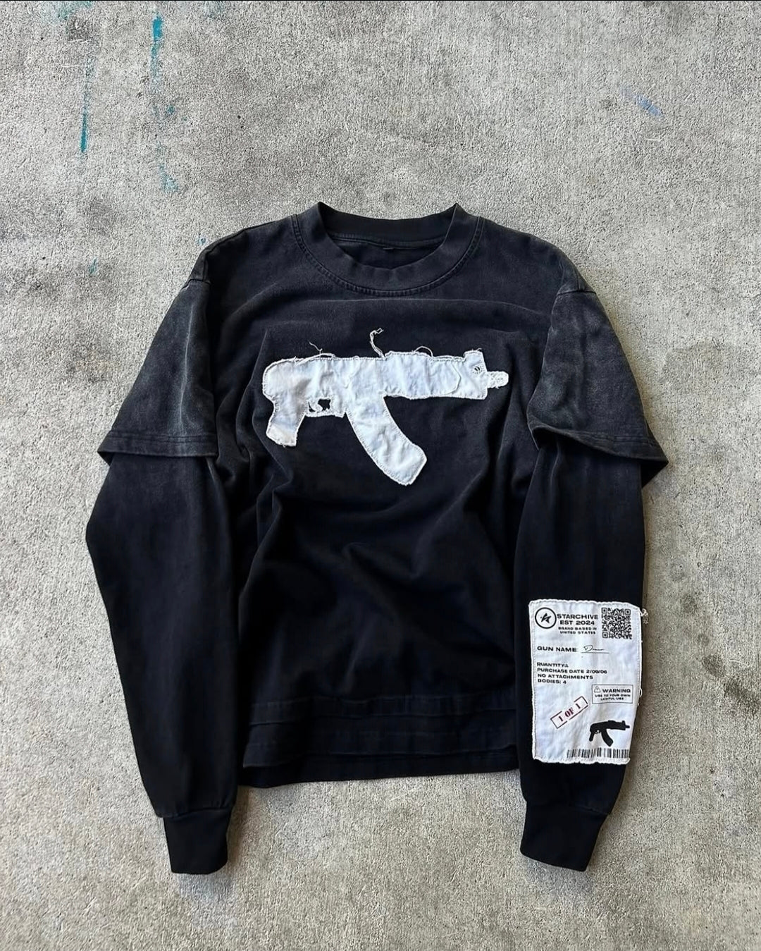 BLACK AK LONGSLEEVE